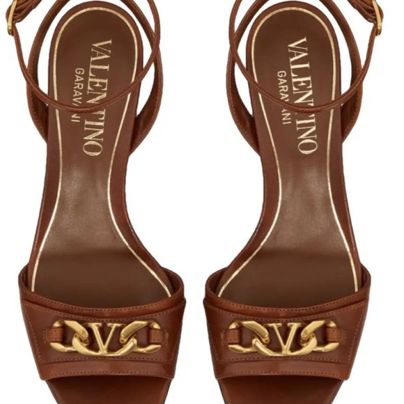 Valentino brown leather heel sandal